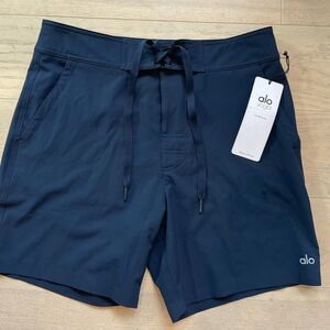 Alo Yoga Plow Board Shorts 7 inch - Dark Navy